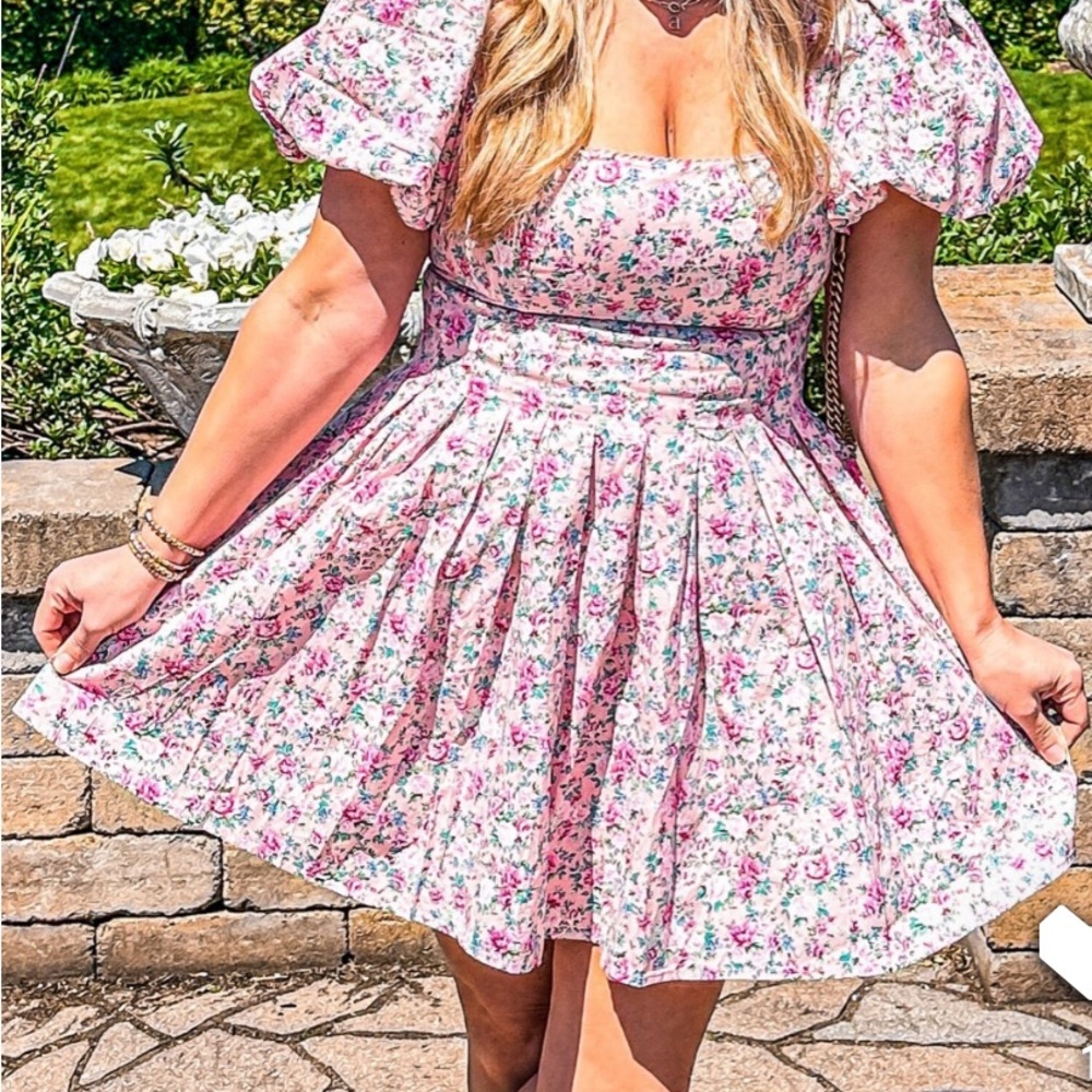 Floral Puff Sleeve Dress M